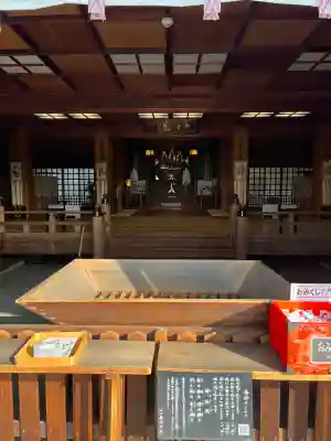 亀山八幡宮の{uncategorized: "未分類", other: "その他", undefined: "問題あり", building: "その他建物", grave: "お墓", sacred_gate: "鳥居", guardian: "狛犬", statue: "像", buddha: "仏像", history: "歴史", nature: "自然", garden: "庭園", animal: "動物", pagoda: "塔", temizu: "手水舎", mountain_gate: "山門・神門", sanctuary: "本殿・本堂", subordinate: "末社・摂社", art: "芸術", scenery: "景色", jizo: "地蔵", ema: "絵馬", goshuin: "御朱印", omikuji: "おみくじ", items: "授与品その他", amulet: "お守り", goshuincho: "御朱印帳", eats: "食事", festival: "お祭り", votive_dance: "神楽", shichigosan: "七五三参", wedding: "結婚式", experience: "体験その他", initially: "初詣", around: "周辺", anti_infection: "感染症対策"}