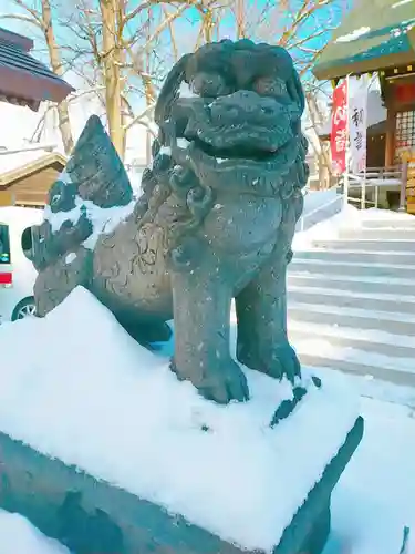 札幌諏訪神社の狛犬