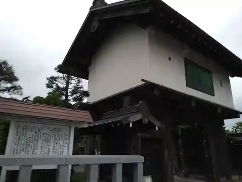 鳥谷崎神社のその他建物