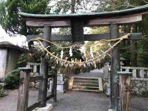 川田神社の鳥居