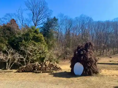 糀谷八幡宮の{uncategorized: "未分類", other: "その他", undefined: "問題あり", building: "その他建物", grave: "お墓", sacred_gate: "鳥居", guardian: "狛犬", statue: "像", buddha: "仏像", history: "歴史", nature: "自然", garden: "庭園", animal: "動物", pagoda: "塔", temizu: "手水舎", mountain_gate: "山門・神門", sanctuary: "本殿・本堂", subordinate: "末社・摂社", art: "芸術", scenery: "景色", jizo: "地蔵", ema: "絵馬", goshuin: "御朱印", omikuji: "おみくじ", items: "授与品その他", amulet: "お守り", goshuincho: "御朱印帳", eats: "食事", festival: "お祭り", votive_dance: "神楽", shichigosan: "七五三参", wedding: "結婚式", experience: "体験その他", initially: "初詣", around: "周辺", anti_infection: "感染症対策"}