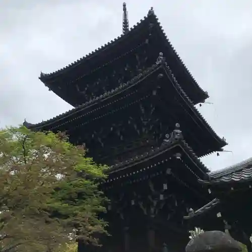 真正極楽寺（真如堂）の塔