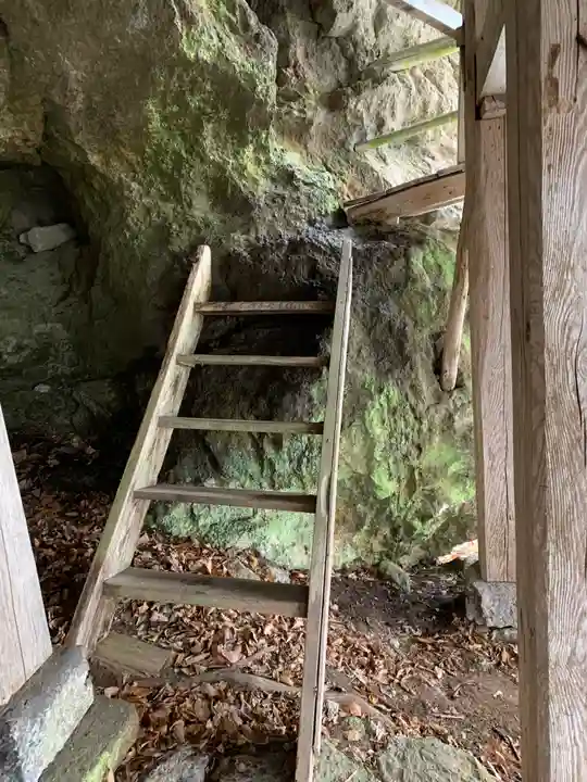 左下り観音堂のその他建物