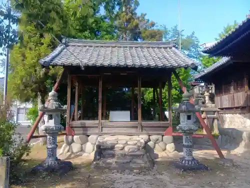 日枝神社の{uncategorized: "未分類", other: "その他", undefined: "問題あり", building: "その他建物", grave: "お墓", sacred_gate: "鳥居", guardian: "狛犬", statue: "像", buddha: "仏像", history: "歴史", nature: "自然", garden: "庭園", animal: "動物", pagoda: "塔", temizu: "手水舎", mountain_gate: "山門・神門", sanctuary: "本殿・本堂", subordinate: "末社・摂社", art: "芸術", scenery: "景色", jizo: "地蔵", ema: "絵馬", goshuin: "御朱印", omikuji: "おみくじ", items: "授与品その他", amulet: "お守り", goshuincho: "御朱印帳", eats: "食事", festival: "お祭り", votive_dance: "神楽", shichigosan: "七五三参", wedding: "結婚式", experience: "体験その他", initially: "初詣", around: "周辺", anti_infection: "感染症対策"}
