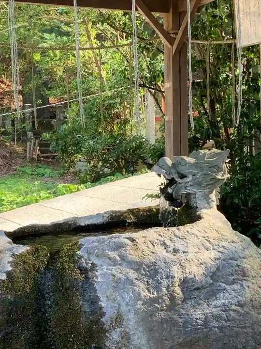 塩原八幡宮の手水舎