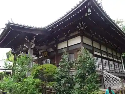 妙蓮寺の本殿・本堂
