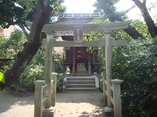 宝戒寺の末社