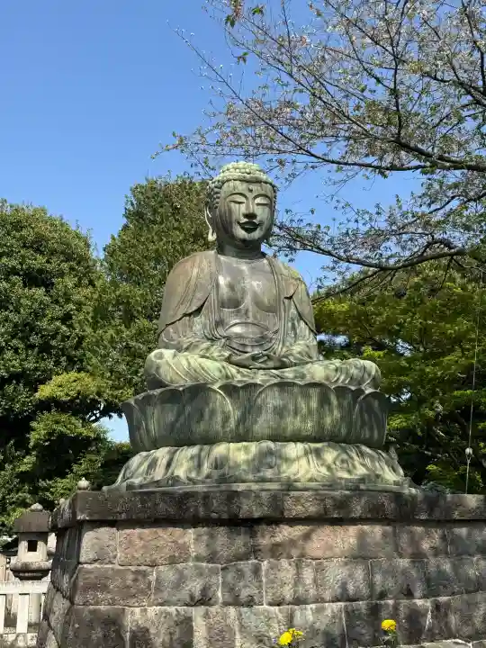 護国寺の{uncategorized: "未分類", other: "その他", undefined: "問題あり", building: "その他建物", grave: "お墓", sacred_gate: "鳥居", guardian: "狛犬", statue: "像", buddha: "仏像", history: "歴史", nature: "自然", garden: "庭園", animal: "動物", pagoda: "塔", temizu: "手水舎", mountain_gate: "山門・神門", sanctuary: "本殿・本堂", subordinate: "末社・摂社", art: "芸術", scenery: "景色", jizo: "地蔵", ema: "絵馬", goshuin: "御朱印", omikuji: "おみくじ", items: "授与品その他", amulet: "お守り", goshuincho: "御朱印帳", eats: "食事", festival: "お祭り", votive_dance: "神楽", shichigosan: "七五三参", wedding: "結婚式", experience: "体験その他", initially: "初詣", around: "周辺", anti_infection: "感染症対策"}