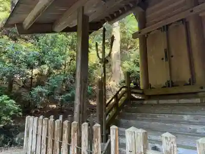伊野天照皇大神宮の{uncategorized: "未分類", other: "その他", undefined: "問題あり", building: "その他建物", grave: "お墓", sacred_gate: "鳥居", guardian: "狛犬", statue: "像", buddha: "仏像", history: "歴史", nature: "自然", garden: "庭園", animal: "動物", pagoda: "塔", temizu: "手水舎", mountain_gate: "山門・神門", sanctuary: "本殿・本堂", subordinate: "末社・摂社", art: "芸術", scenery: "景色", jizo: "地蔵", ema: "絵馬", goshuin: "御朱印", omikuji: "おみくじ", items: "授与品その他", amulet: "お守り", goshuincho: "御朱印帳", eats: "食事", festival: "お祭り", votive_dance: "神楽", shichigosan: "七五三参", wedding: "結婚式", experience: "体験その他", initially: "初詣", around: "周辺", anti_infection: "感染症対策"}