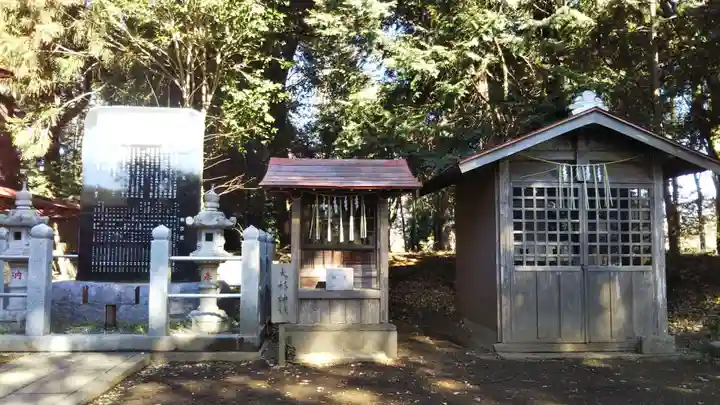 小林鳥見神社の末社・摂社