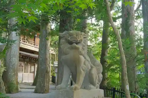 天河大辨財天社の狛犬