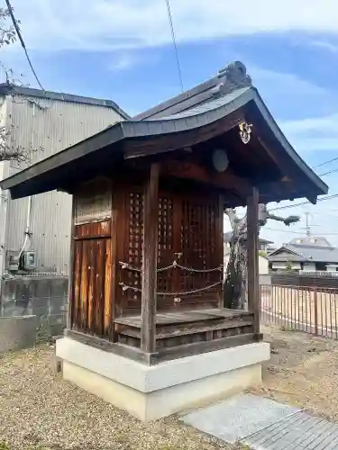 堀上観音堂の{uncategorized: "未分類", other: "その他", undefined: "問題あり", building: "その他建物", grave: "お墓", sacred_gate: "鳥居", guardian: "狛犬", statue: "像", buddha: "仏像", history: "歴史", nature: "自然", garden: "庭園", animal: "動物", pagoda: "塔", temizu: "手水舎", mountain_gate: "山門・神門", sanctuary: "本殿・本堂", subordinate: "末社・摂社", art: "芸術", scenery: "景色", jizo: "地蔵", ema: "絵馬", goshuin: "御朱印", omikuji: "おみくじ", items: "授与品その他", amulet: "お守り", goshuincho: "御朱印帳", eats: "食事", festival: "お祭り", votive_dance: "神楽", shichigosan: "七五三参", wedding: "結婚式", experience: "体験その他", initially: "初詣", around: "周辺", anti_infection: "感染症対策"}