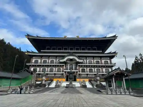 清大寺(越前大仏)の{uncategorized: "未分類", other: "その他", undefined: "問題あり", building: "その他建物", grave: "お墓", sacred_gate: "鳥居", guardian: "狛犬", statue: "像", buddha: "仏像", history: "歴史", nature: "自然", garden: "庭園", animal: "動物", pagoda: "塔", temizu: "手水舎", mountain_gate: "山門・神門", sanctuary: "本殿・本堂", subordinate: "末社・摂社", art: "芸術", scenery: "景色", jizo: "地蔵", ema: "絵馬", goshuin: "御朱印", omikuji: "おみくじ", items: "授与品その他", amulet: "お守り", goshuincho: "御朱印帳", eats: "食事", festival: "お祭り", votive_dance: "神楽", shichigosan: "七五三参", wedding: "結婚式", experience: "体験その他", initially: "初詣", around: "周辺", anti_infection: "感染症対策"}
