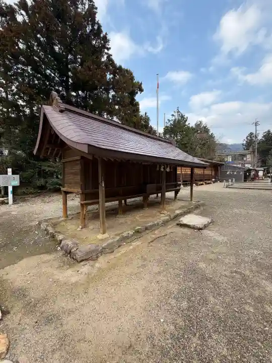 須佐神社の{uncategorized: "未分類", other: "その他", undefined: "問題あり", building: "その他建物", grave: "お墓", sacred_gate: "鳥居", guardian: "狛犬", statue: "像", buddha: "仏像", history: "歴史", nature: "自然", garden: "庭園", animal: "動物", pagoda: "塔", temizu: "手水舎", mountain_gate: "山門・神門", sanctuary: "本殿・本堂", subordinate: "末社・摂社", art: "芸術", scenery: "景色", jizo: "地蔵", ema: "絵馬", goshuin: "御朱印", omikuji: "おみくじ", items: "授与品その他", amulet: "お守り", goshuincho: "御朱印帳", eats: "食事", festival: "お祭り", votive_dance: "神楽", shichigosan: "七五三参", wedding: "結婚式", experience: "体験その他", initially: "初詣", around: "周辺", anti_infection: "感染症対策"}