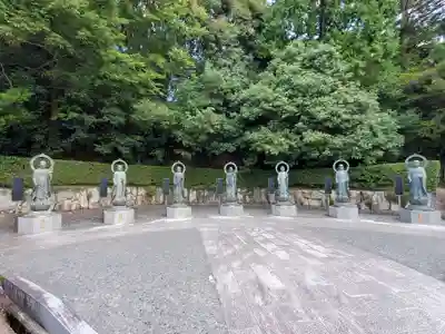 花山院菩提寺の地蔵