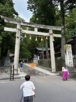 諏訪大社下社春宮(長野県)