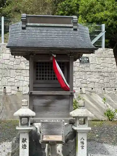 五百井神社の{uncategorized: "未分類", other: "その他", undefined: "問題あり", building: "その他建物", grave: "お墓", sacred_gate: "鳥居", guardian: "狛犬", statue: "像", buddha: "仏像", history: "歴史", nature: "自然", garden: "庭園", animal: "動物", pagoda: "塔", temizu: "手水舎", mountain_gate: "山門・神門", sanctuary: "本殿・本堂", subordinate: "末社・摂社", art: "芸術", scenery: "景色", jizo: "地蔵", ema: "絵馬", goshuin: "御朱印", omikuji: "おみくじ", items: "授与品その他", amulet: "お守り", goshuincho: "御朱印帳", eats: "食事", festival: "お祭り", votive_dance: "神楽", shichigosan: "七五三参", wedding: "結婚式", experience: "体験その他", initially: "初詣", around: "周辺", anti_infection: "感染症対策"}