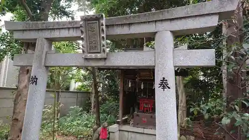 下高井戸八幡神社の鳥居