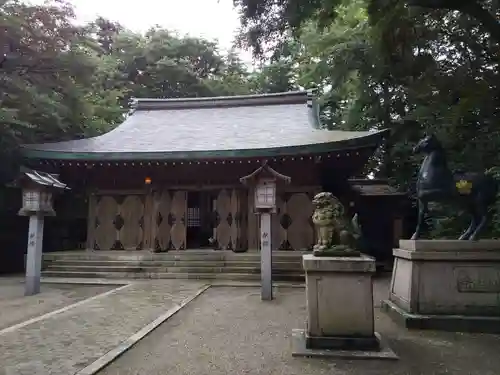 高岡市護国神社の本殿・本堂
