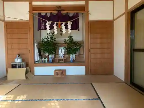 高塚神社の本殿・本堂