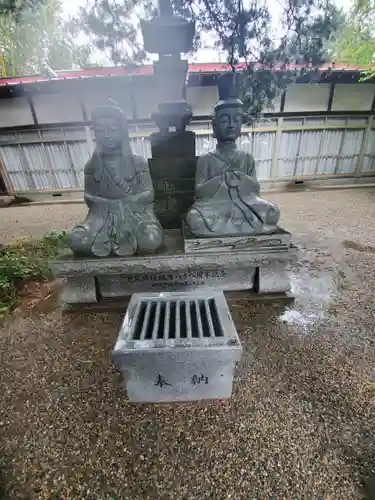 黒磯神社の像