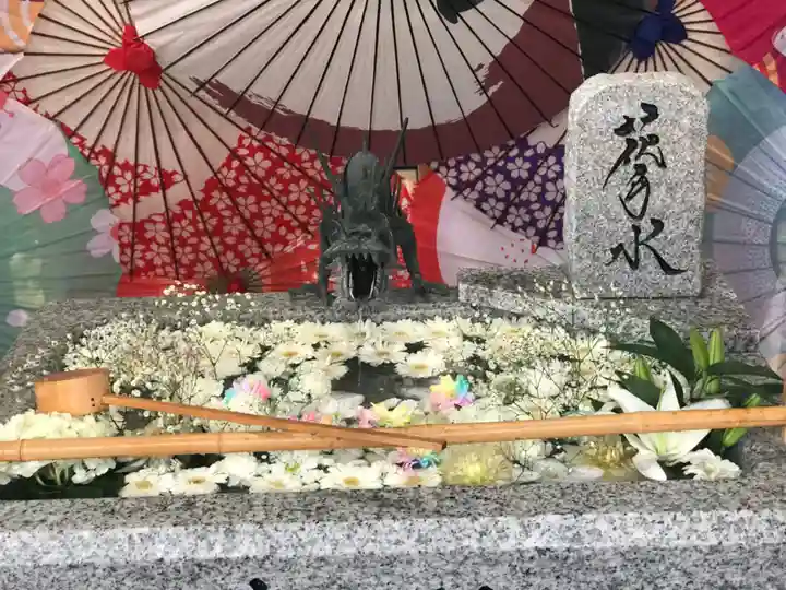 札幌諏訪神社の手水舎