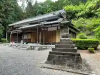 東光寺の{uncategorized: "未分類", other: "その他", undefined: "問題あり", building: "その他建物", grave: "お墓", sacred_gate: "鳥居", guardian: "狛犬", statue: "像", buddha: "仏像", history: "歴史", nature: "自然", garden: "庭園", animal: "動物", pagoda: "塔", temizu: "手水舎", mountain_gate: "山門・神門", sanctuary: "本殿・本堂", subordinate: "末社・摂社", art: "芸術", scenery: "景色", jizo: "地蔵", ema: "絵馬", goshuin: "御朱印", omikuji: "おみくじ", items: "授与品その他", amulet: "お守り", goshuincho: "御朱印帳", eats: "食事", festival: "お祭り", votive_dance: "神楽", shichigosan: "七五三参", wedding: "結婚式", experience: "体験その他", initially: "初詣", around: "周辺", anti_infection: "感染症対策"}