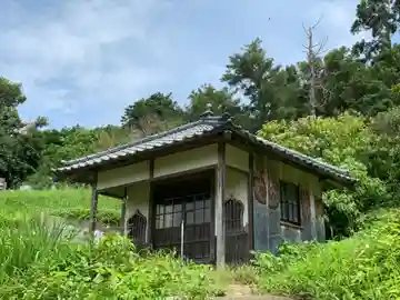 観音堂の本殿・本堂