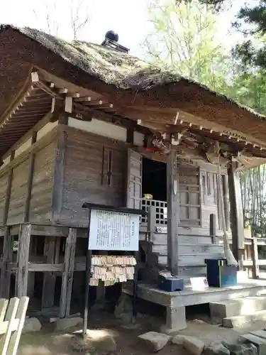達谷西光寺の本殿・本堂