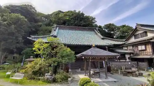青蓮寺の本殿・本堂