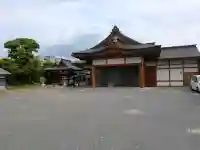北野神社御旅所・神輿岡神社(北野天満宮境外末社)の{uncategorized: "未分類", other: "その他", undefined: "問題あり", building: "その他建物", grave: "お墓", sacred_gate: "鳥居", guardian: "狛犬", statue: "像", buddha: "仏像", history: "歴史", nature: "自然", garden: "庭園", animal: "動物", pagoda: "塔", temizu: "手水舎", mountain_gate: "山門・神門", sanctuary: "本殿・本堂", subordinate: "末社・摂社", art: "芸術", scenery: "景色", jizo: "地蔵", ema: "絵馬", goshuin: "御朱印", omikuji: "おみくじ", items: "授与品その他", amulet: "お守り", goshuincho: "御朱印帳", eats: "食事", festival: "お祭り", votive_dance: "神楽", shichigosan: "七五三参", wedding: "結婚式", experience: "体験その他", initially: "初詣", around: "周辺", anti_infection: "感染症対策"}