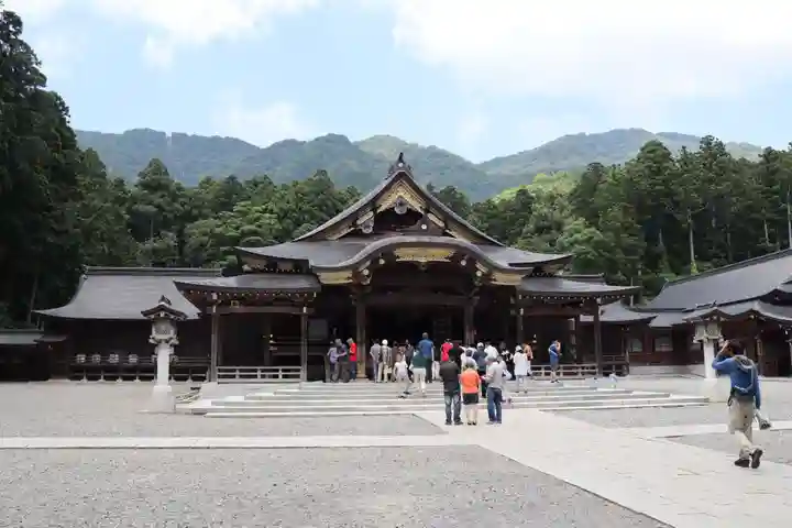 彌彦神社(新潟県)