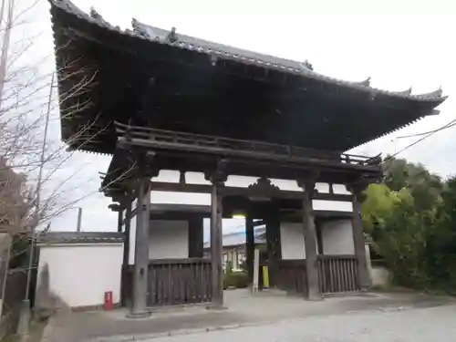 當麻寺の山門・神門