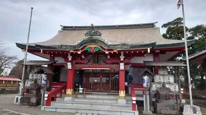 人見神社の本殿・本堂