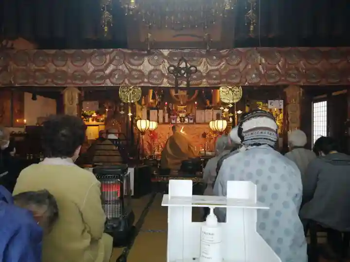 美濃國分寺の本殿・本堂