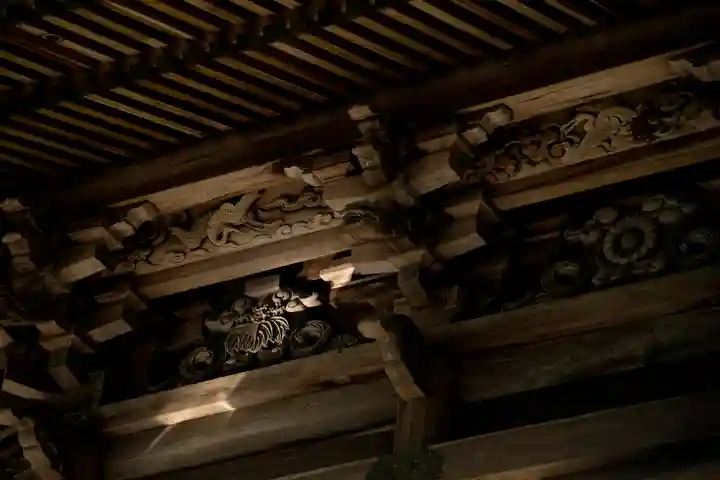 大川上美良布神社の芸術