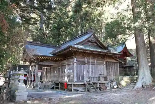 夏井諏訪神社の本殿・本堂