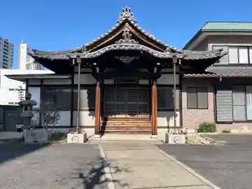 功徳院の本殿・本堂