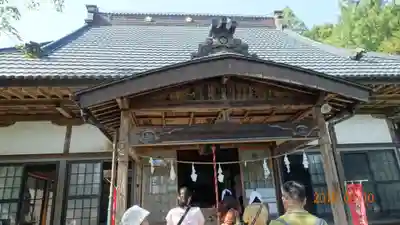 遍照寺の本殿・本堂