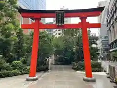 福徳神社（芽吹稲荷）の鳥居