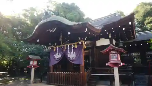 離宮八幡宮の本殿・本堂