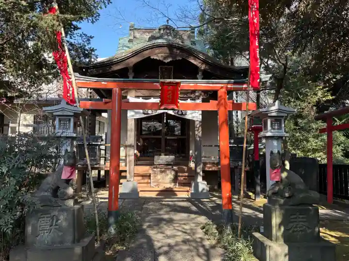 威光稲荷堂の{uncategorized: "未分類", other: "その他", undefined: "問題あり", building: "その他建物", grave: "お墓", sacred_gate: "鳥居", guardian: "狛犬", statue: "像", buddha: "仏像", history: "歴史", nature: "自然", garden: "庭園", animal: "動物", pagoda: "塔", temizu: "手水舎", mountain_gate: "山門・神門", sanctuary: "本殿・本堂", subordinate: "末社・摂社", art: "芸術", scenery: "景色", jizo: "地蔵", ema: "絵馬", goshuin: "御朱印", omikuji: "おみくじ", items: "授与品その他", amulet: "お守り", goshuincho: "御朱印帳", eats: "食事", festival: "お祭り", votive_dance: "神楽", shichigosan: "七五三参", wedding: "結婚式", experience: "体験その他", initially: "初詣", around: "周辺", anti_infection: "感染症対策"}