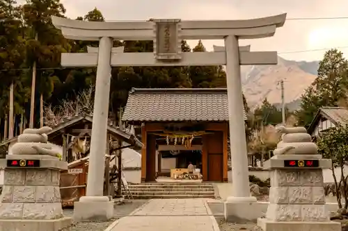 阿蘇白水龍神權現～白蛇神社～(熊本県)