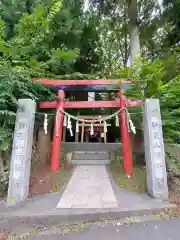 新屋山神社の鳥居