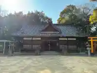 白鳥神社の{uncategorized: "未分類", other: "その他", undefined: "問題あり", building: "その他建物", grave: "お墓", sacred_gate: "鳥居", guardian: "狛犬", statue: "像", buddha: "仏像", history: "歴史", nature: "自然", garden: "庭園", animal: "動物", pagoda: "塔", temizu: "手水舎", mountain_gate: "山門・神門", sanctuary: "本殿・本堂", subordinate: "末社・摂社", art: "芸術", scenery: "景色", jizo: "地蔵", ema: "絵馬", goshuin: "御朱印", omikuji: "おみくじ", items: "授与品その他", amulet: "お守り", goshuincho: "御朱印帳", eats: "食事", festival: "お祭り", votive_dance: "神楽", shichigosan: "七五三参", wedding: "結婚式", experience: "体験その他", initially: "初詣", around: "周辺", anti_infection: "感染症対策"}
