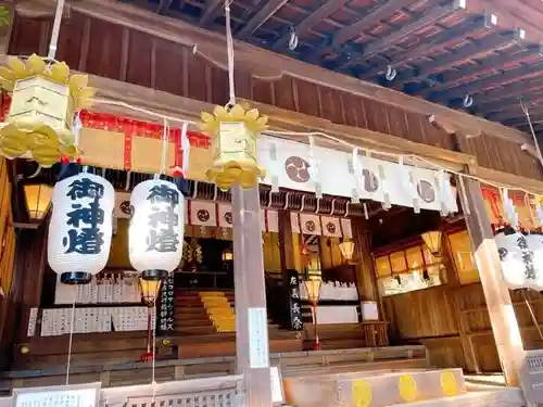 日牟禮八幡宮の本殿