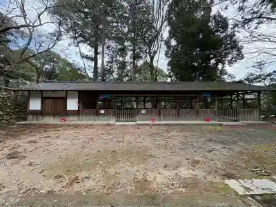 石座神社の{uncategorized: "未分類", other: "その他", undefined: "問題あり", building: "その他建物", grave: "お墓", sacred_gate: "鳥居", guardian: "狛犬", statue: "像", buddha: "仏像", history: "歴史", nature: "自然", garden: "庭園", animal: "動物", pagoda: "塔", temizu: "手水舎", mountain_gate: "山門・神門", sanctuary: "本殿・本堂", subordinate: "末社・摂社", art: "芸術", scenery: "景色", jizo: "地蔵", ema: "絵馬", goshuin: "御朱印", omikuji: "おみくじ", items: "授与品その他", amulet: "お守り", goshuincho: "御朱印帳", eats: "食事", festival: "お祭り", votive_dance: "神楽", shichigosan: "七五三参", wedding: "結婚式", experience: "体験その他", initially: "初詣", around: "周辺", anti_infection: "感染症対策"}