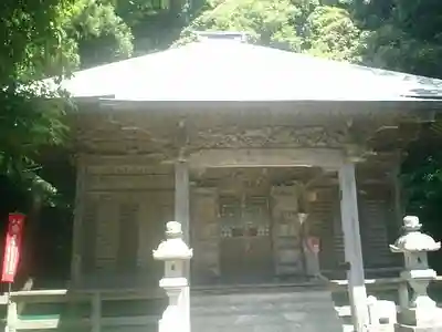 岩殿寺の本殿・本堂
