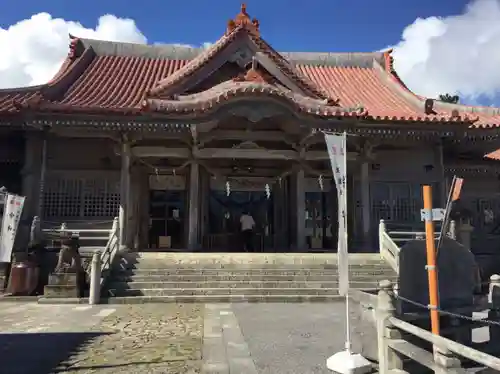 普天満宮の本殿・本堂