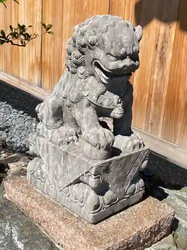 担景寺の狛犬